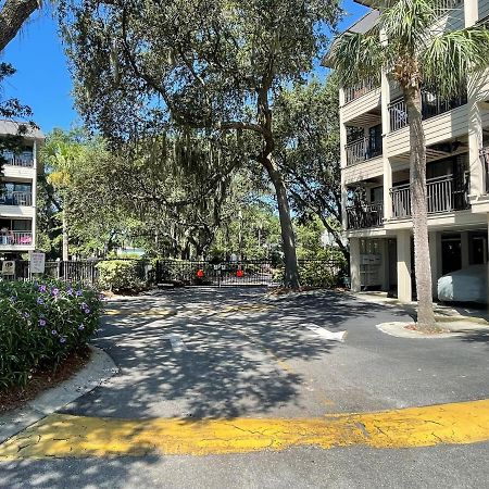 Coastal Getaway Oceanview Condo In Hilton Head Гілтон-Гед-Айленд Екстер'єр фото